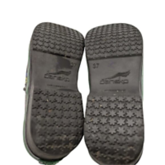 Dansko Women's Vegan Clog Shoes Comfort Slip On Work Frog  Print  37 6.5- 7 - Picture 5 of 12
